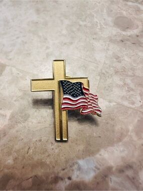 Enamel Lapel Brooch Pin Gold Toned Cross and Waving American Flag Patriotic